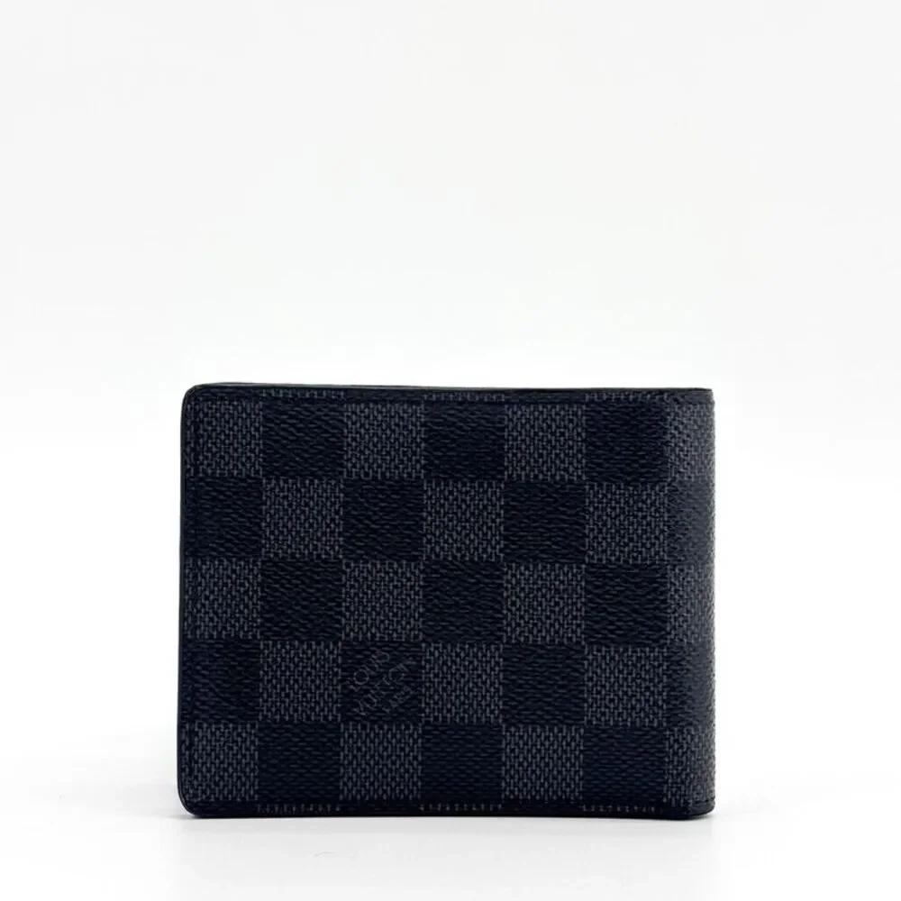 Louis Vuitton delivery duty